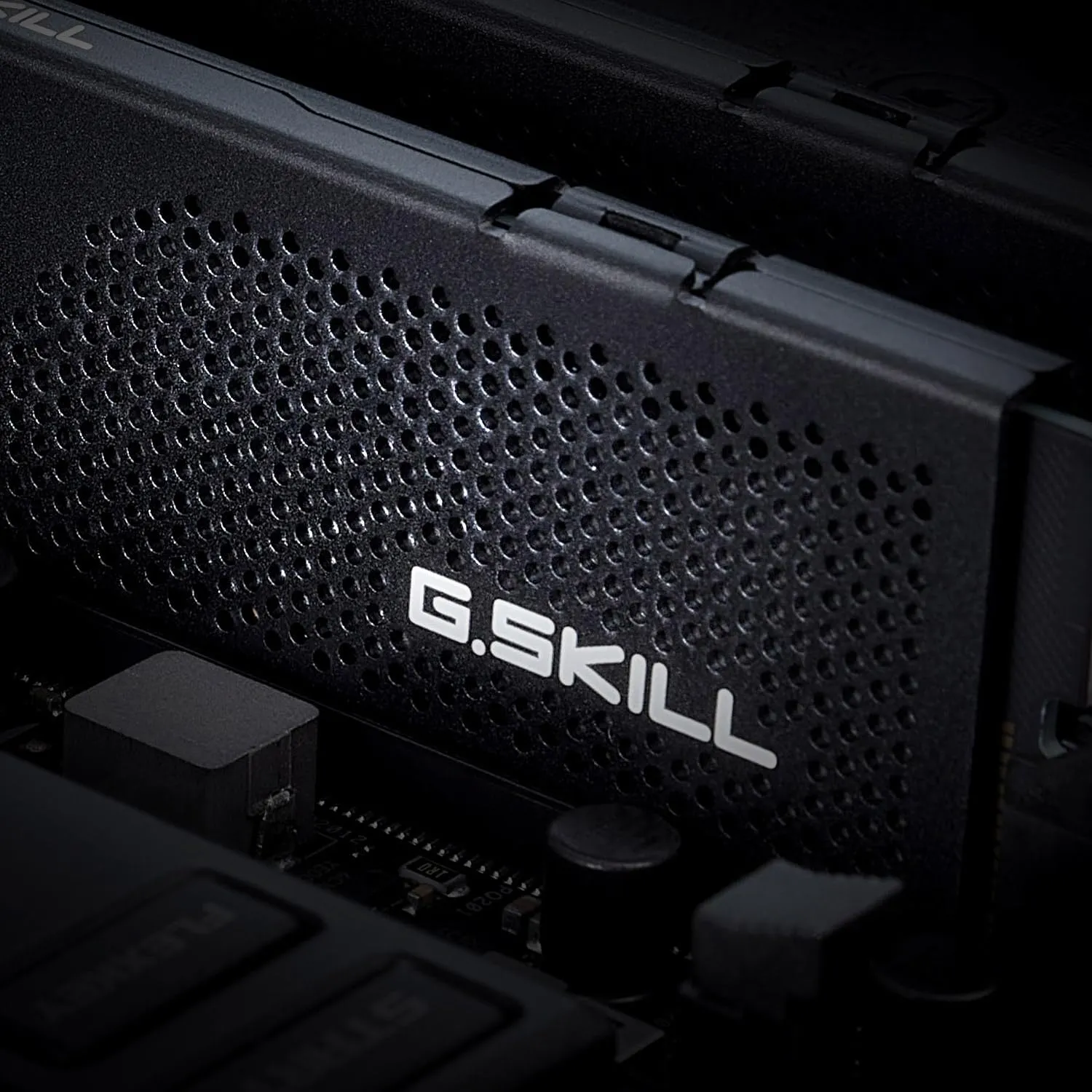 Gskill Desktop Ram 32GB DDR5 6000MHz Ripjaws s5 view 2